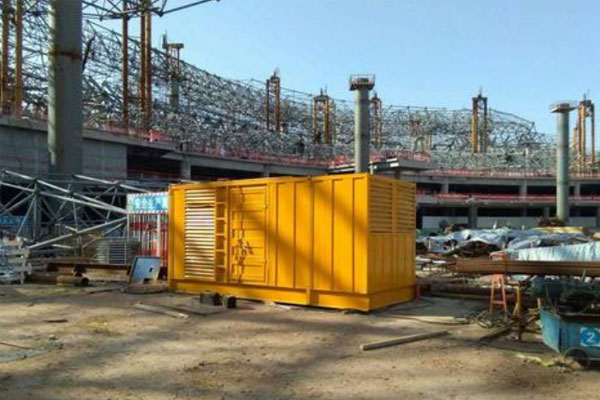 栖霞发电机出租如何判断空气滤清器是否需要更换？